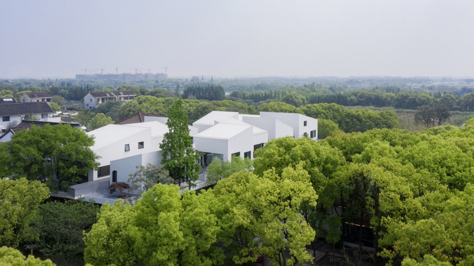 民宿设计,民宿改造设计,酒店设计,设计酒店,酒店设计案例,民宿设计案例,昆山酒店设计,精品酒店设计,星级酒店设计,江南半舍民宿,青山周平设计,青山周平,青山周平设计作品,B.L.U.E. 建筑设计,B.L.U.E. 建筑设计事务所