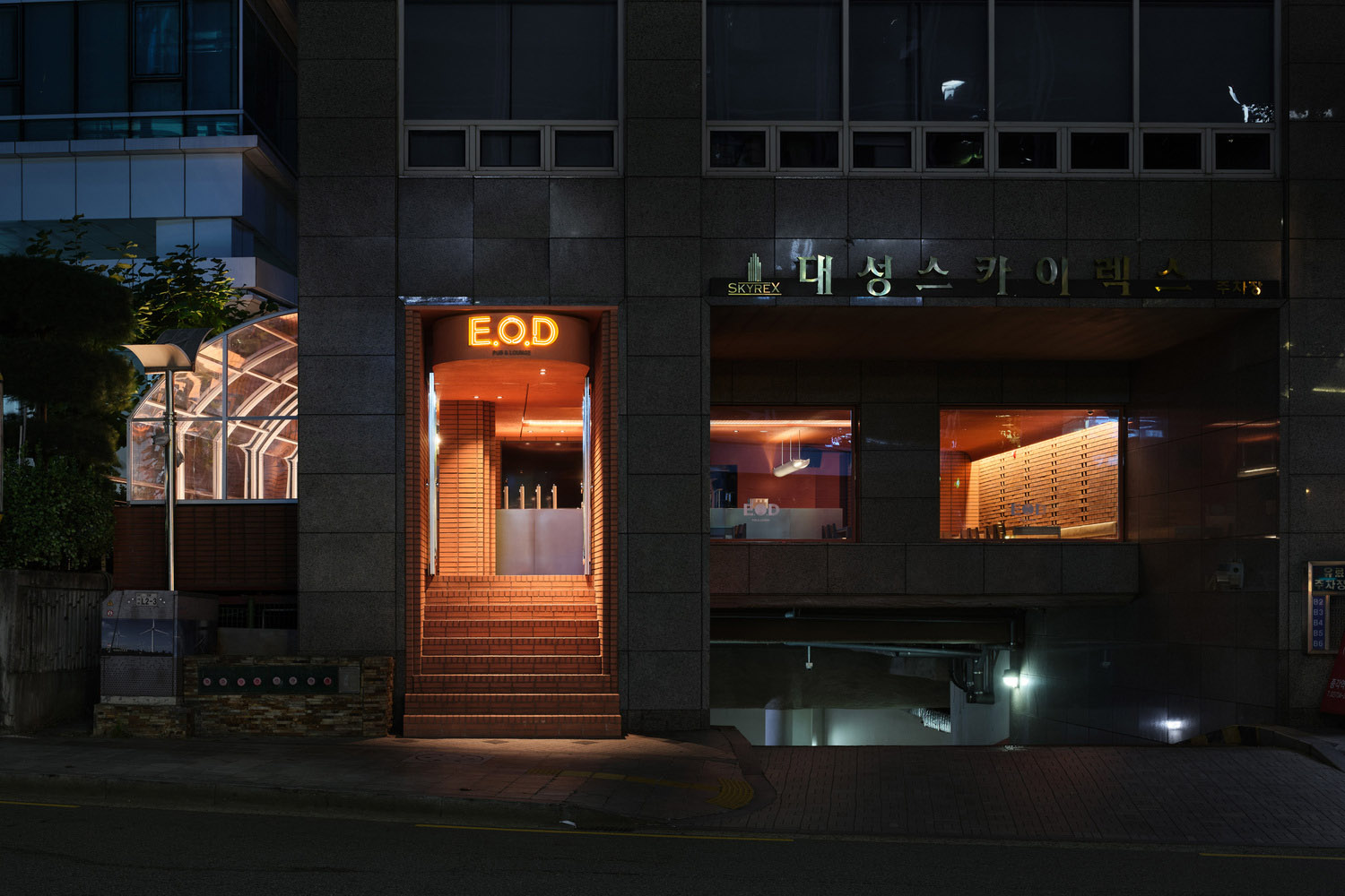 咖啡店设计,咖啡店设计案例,咖啡厅设计方案,Studio Prepro,韩国,首尔,咖啡店装修,E.O.D酒吧&咖啡厅,115㎡