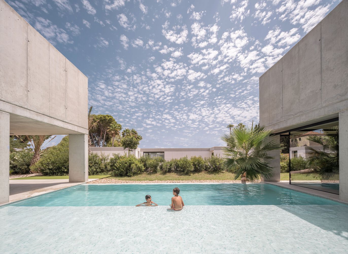 住宅设计,公寓设计,eneseis Arquitectura,共居住宅设计,475㎡,住宅设计案例,住宅设计方案,西班牙,野兽派风格