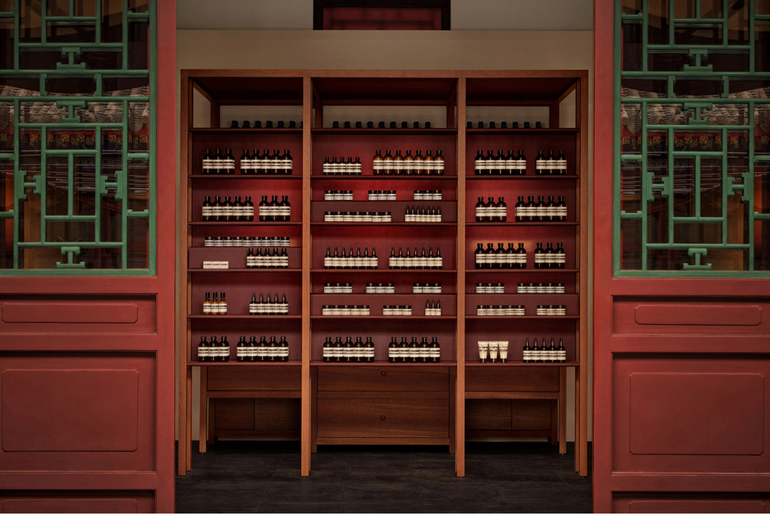 Atelier suasua,Aesop,零售店设计,护肤品零售店,零售店设计方案,零售店设计案例,北京,四合院改造,店铺设计,王府井,伊索