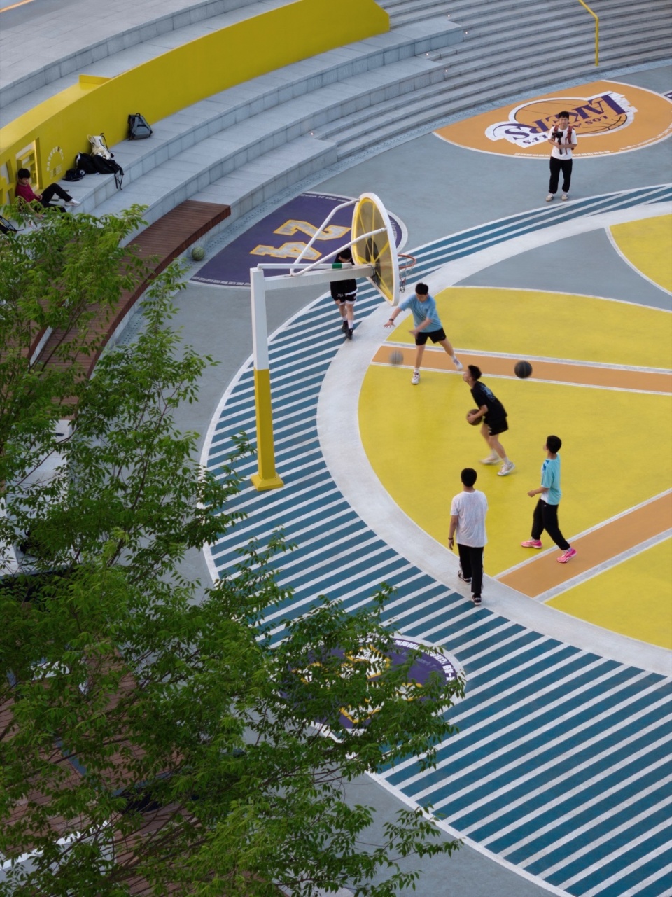 运动公园设计,户外篮球场设计,公园设计,篮球场设计案例,运动场地设计,宜昌发展大道JU橘•篮球公园,宜昌,HID翰地景观