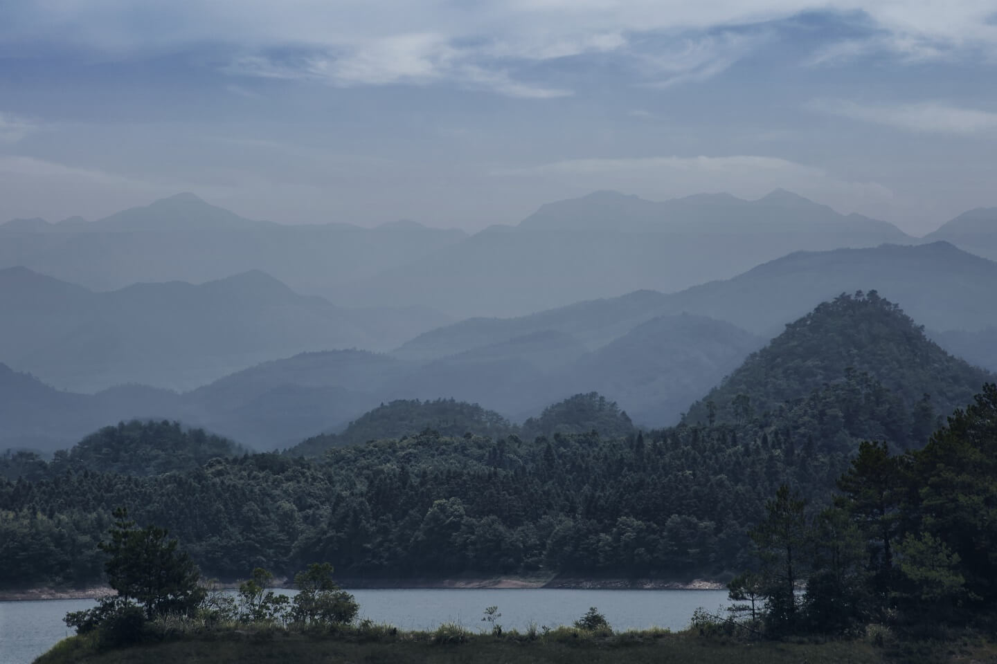 酒店空间，赫希贝德纳联合设计公司(HBA)，精品酒店设计，千岛湖安麓，奢侈品牌酒店设计，五星级度假村设计