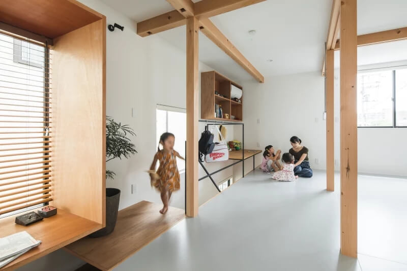 国外loft住宅设计，私人住宅空间，日本住宅设计，原木收纳公寓设计，现代住宅设计，五口之家