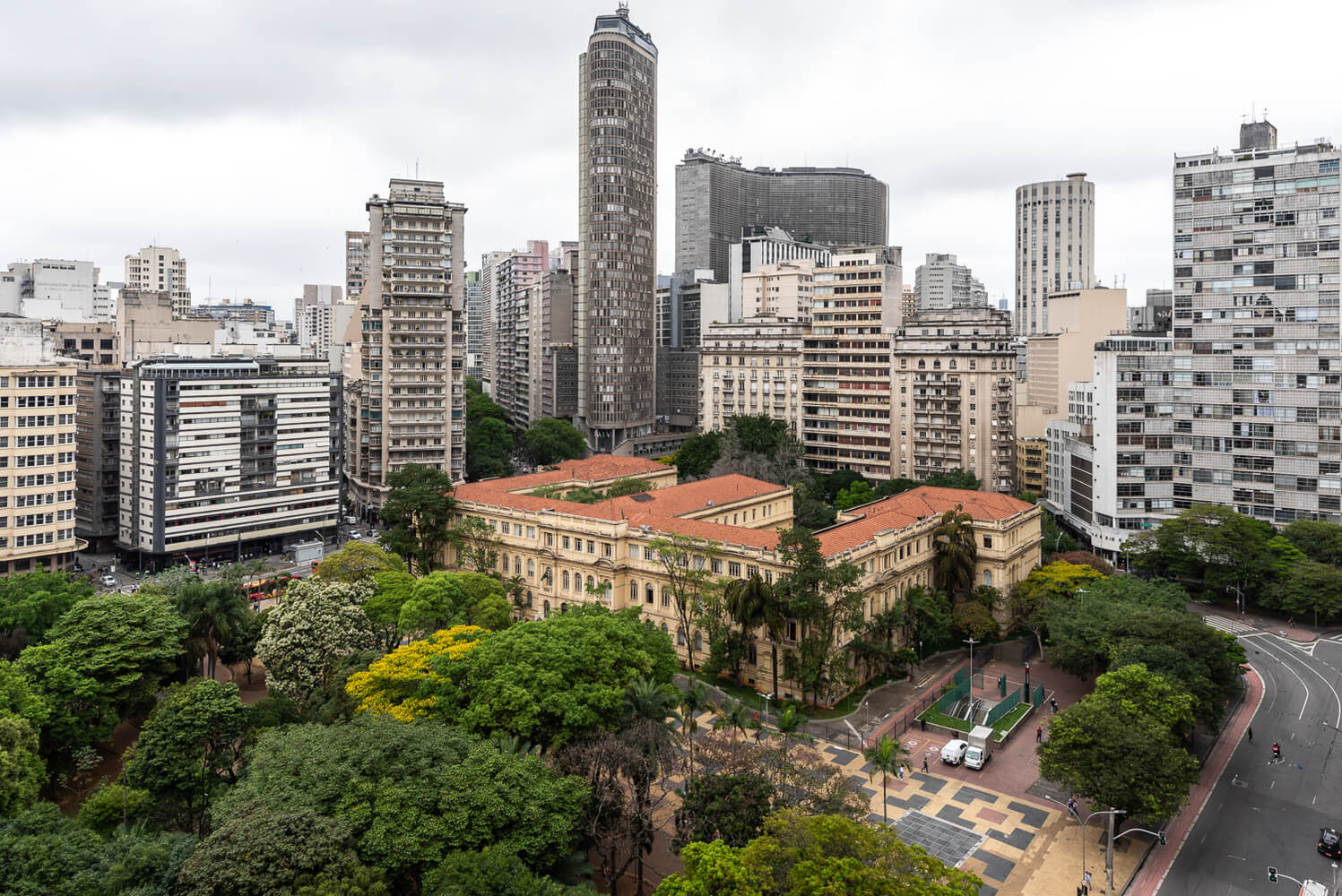 住宅空间，国外住宅设计，巴西，小宅概念，轻工业风