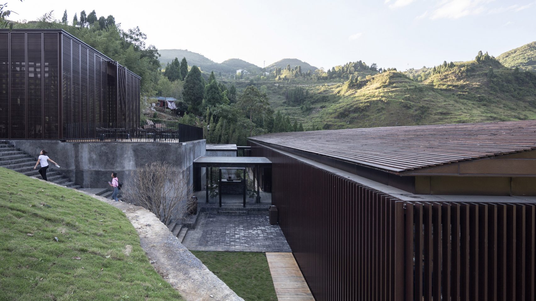 餐饮空间，餐厅建筑，餐厅设计，山间餐厅酒吧，贵州遵义，休耕建筑