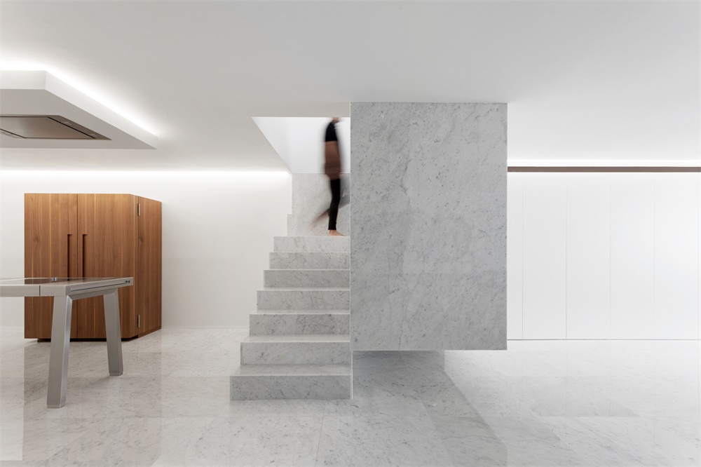 住宅空间，西班牙，Fran Silvestre Arquitectos，改造设计，penthouse住宅，极简主义