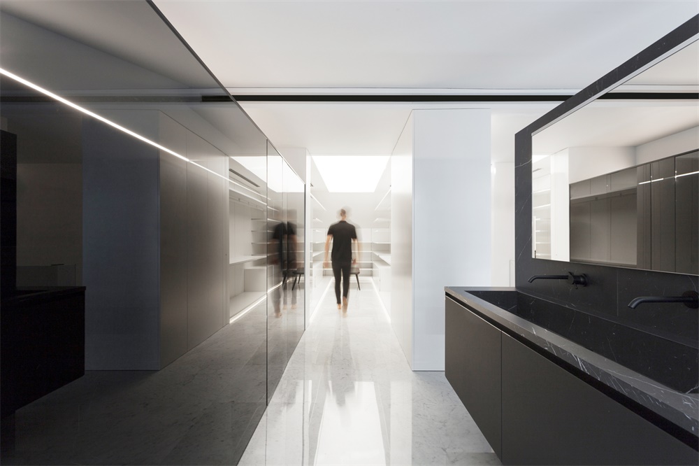 住宅空间，西班牙，Fran Silvestre Arquitectos，改造设计，penthouse住宅，极简主义