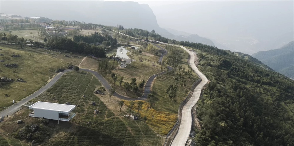 餐饮空间，餐厅设计，“漂浮的岛屿”，C+ Architects，重庆，懒坝大地艺术节，法式餐厅设计