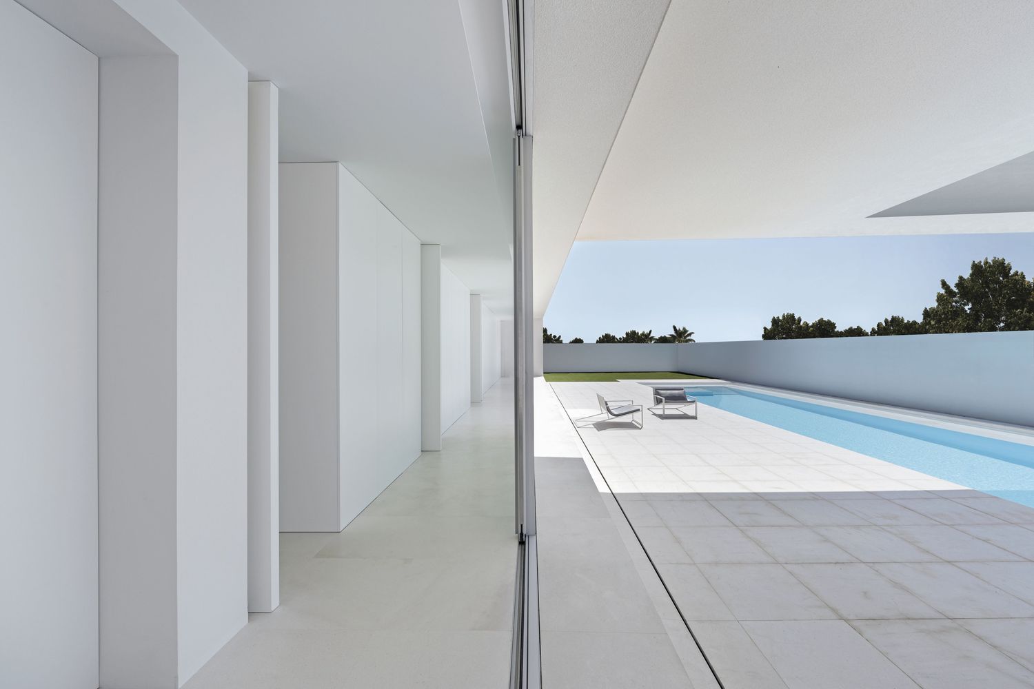 极简设计,FRAN SILVESTRE ARQUITECTOS,极简风格,国外别墅设计,别墅设计案例,极简风格别墅设计案例