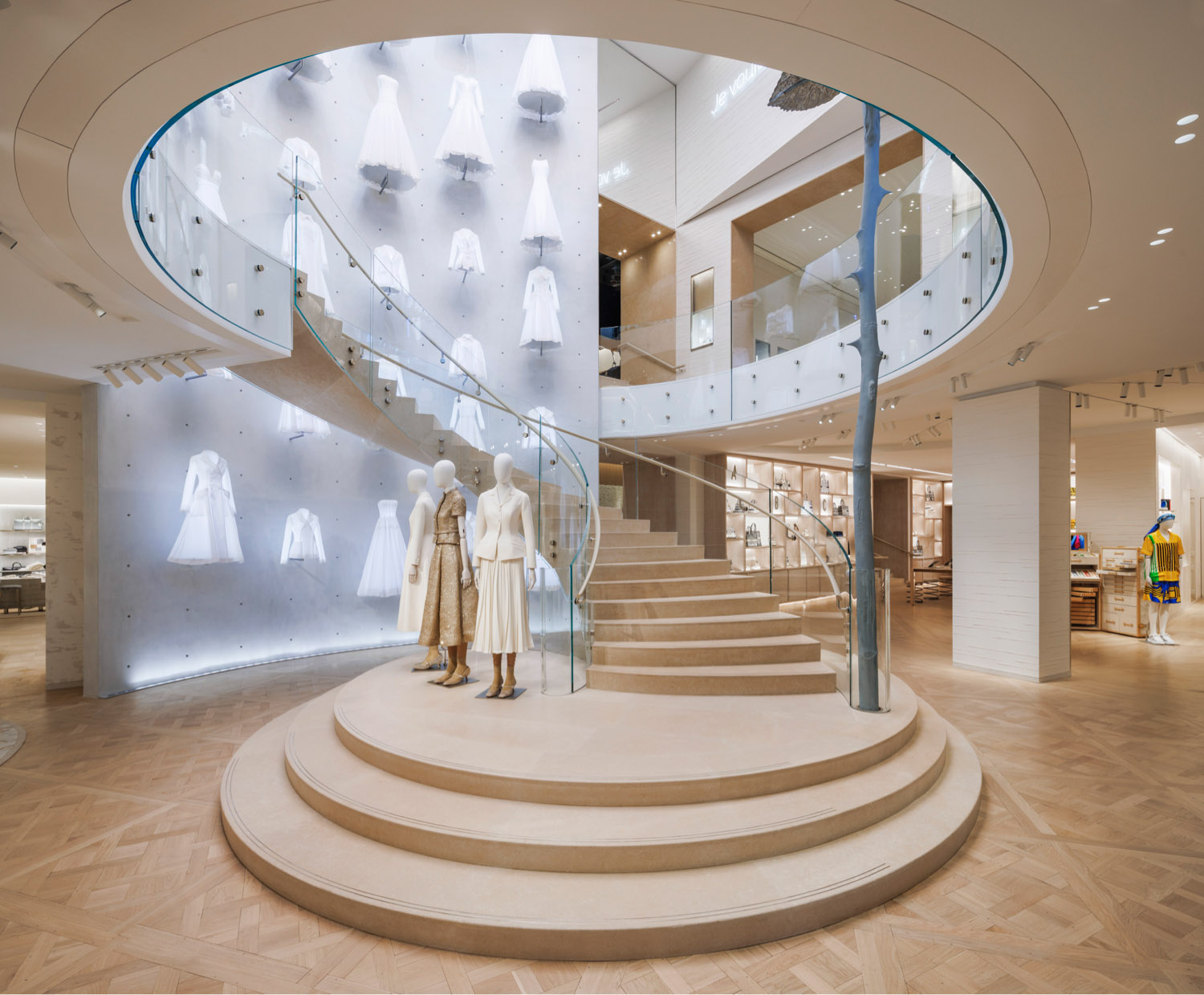 迪奥,服装店设计,巴黎迪奥旗舰店,PARIS DIOR FLAGSHIP STORE,服装店设计案例,DIOR STORE DESIGN ,国外服装店设计案例,东京银座迪奥店,TOKYO DIOR STORE