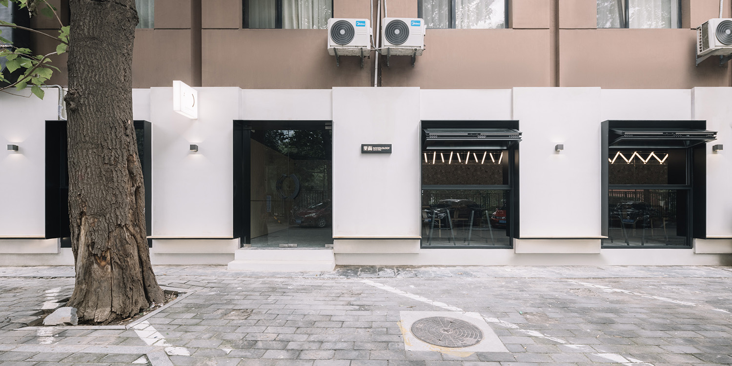 餐厅设计,北京餐厅设计,休闲餐厅设计,街边餐厅设计,快餐店设计,餐厅设计案例,现代风格餐厅设计,快餐店设计案例,北京“里面”餐厅,“里面”餐厅,三里屯“里面”餐厅,MARS Studio,星球建筑设计,星球建筑