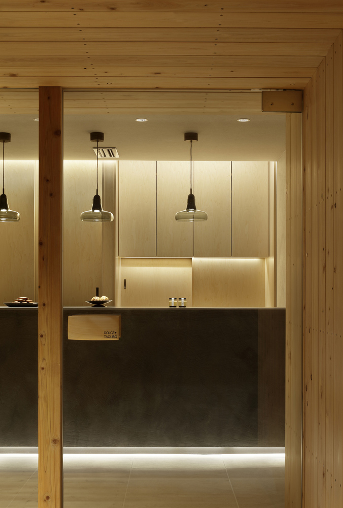 糕点店设计,糕点店设计案例,Tadokoro Architects,Dolce Tacubo Patisserie,烘焙店,日本,涩谷,糕点店,街边店设计,糕点店设计方案