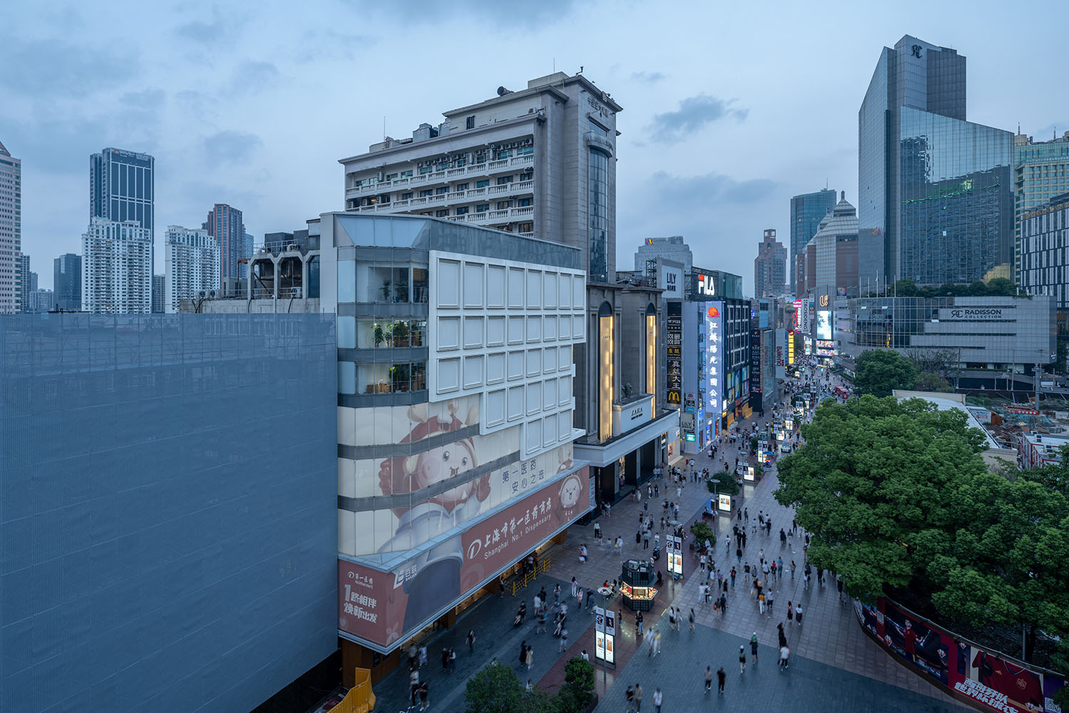 商店设计,药店设计,药店设计案例,上海药店设计,上海市第一医药商店,上海市第一医药商店改造设计,上海市第一医药商店改造项目,DUTS design,杜兹设计,DUTS杜兹设计,杜兹设计作品