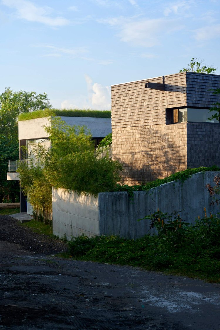 住宅设计,别墅设计案例,ASIMAPRA,印尼,巴厘岛,国外住宅设计案例,390㎡,清水混凝土,度假别墅