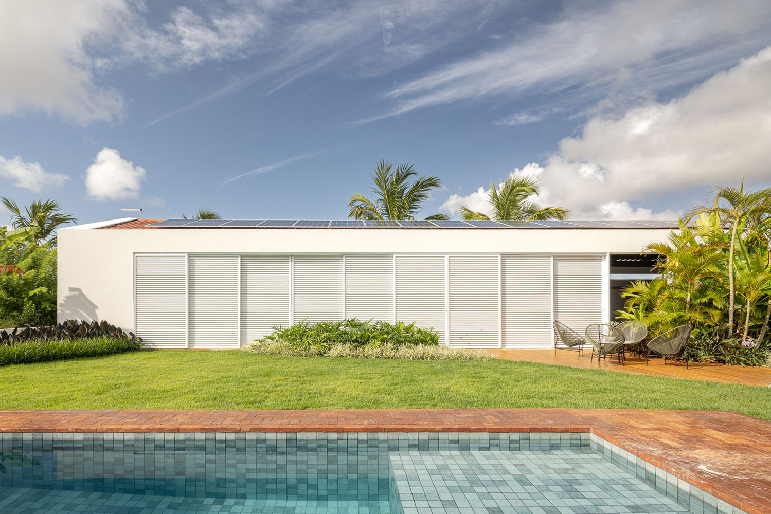 住宅设计,联排别墅,别墅设计,红砖别墅,Coletivo de Arquitetos,巴西,庭院别墅,300㎡