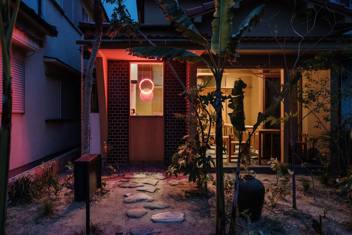 住宅设计,Akio Isshiki Architects,建筑师的家,工作室,咖喱餐厅,海景住宅,73㎡,日本